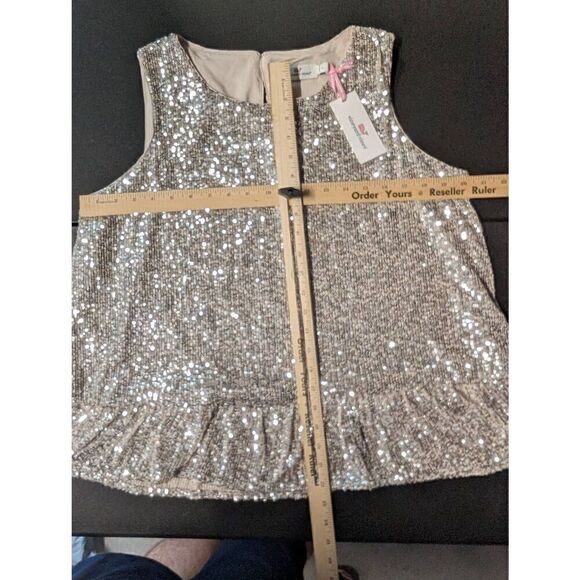 NWT Vineyard Vines Silver Sequin Peplum Top Fun and Flirty Women's large - Picture 7 of 7